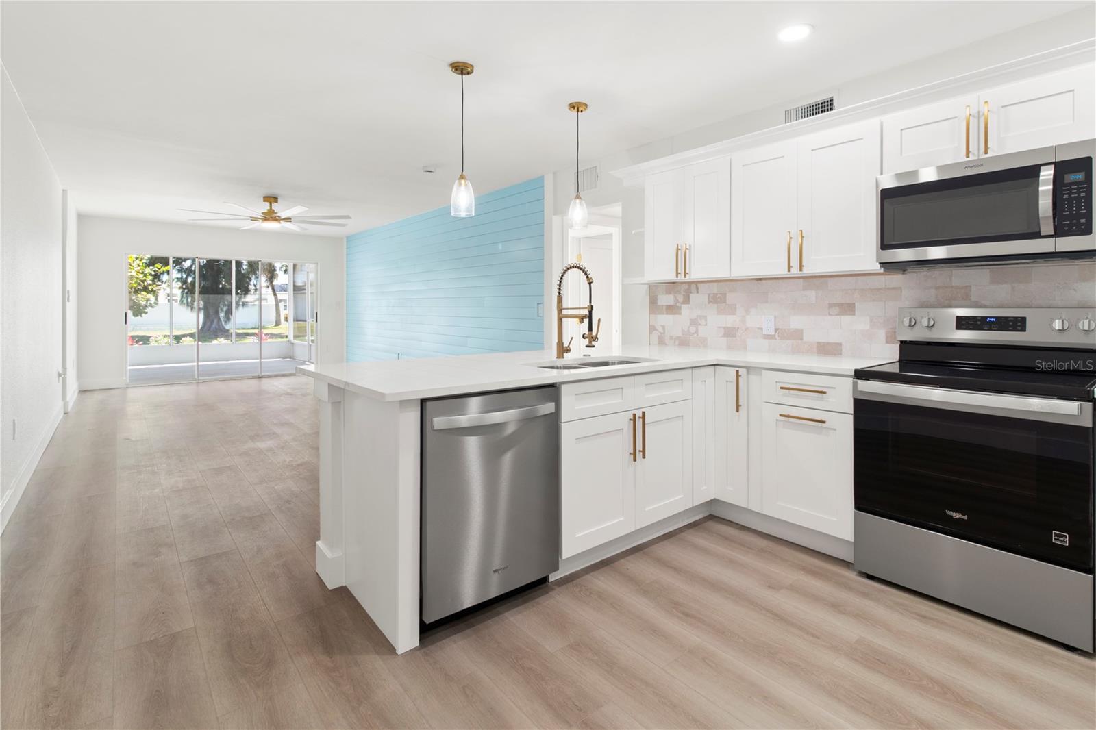 441 63RD ST, HOLMES BEACH, FL, 34217