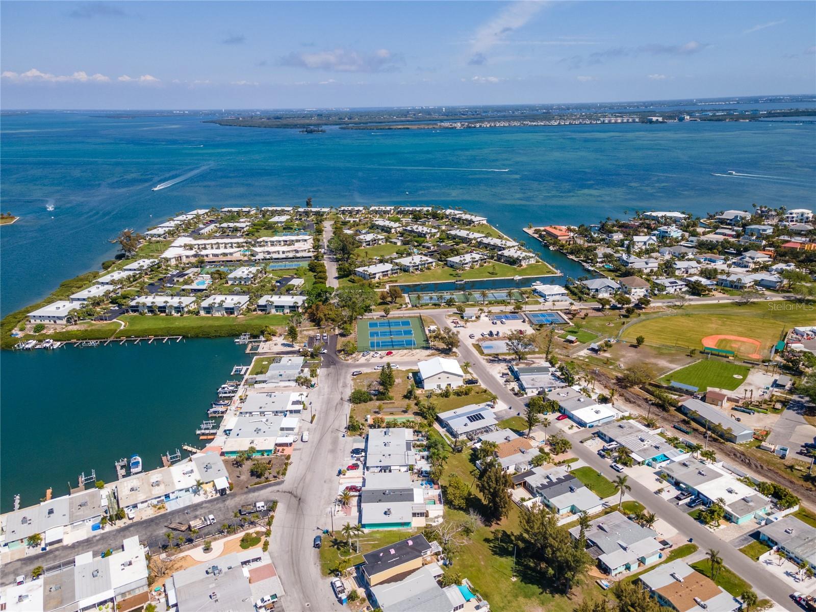 441 63RD ST, HOLMES BEACH, FL, 34217