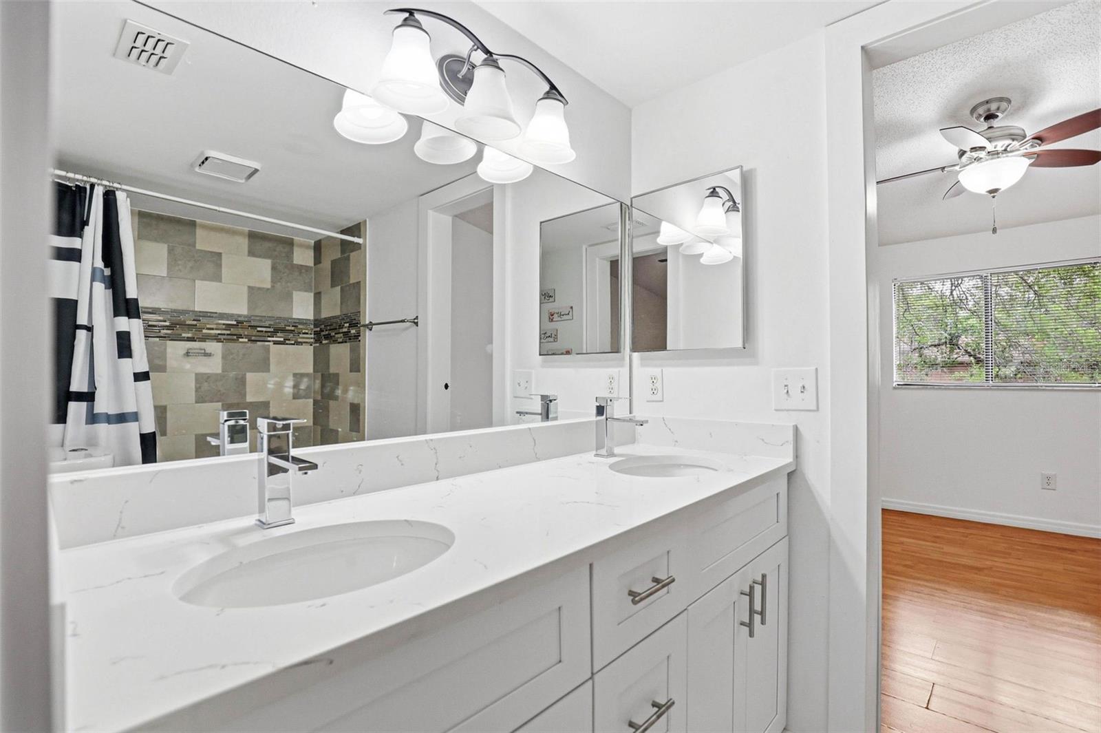 3919 PINE LIMB CT, TAMPA, FL, 33614