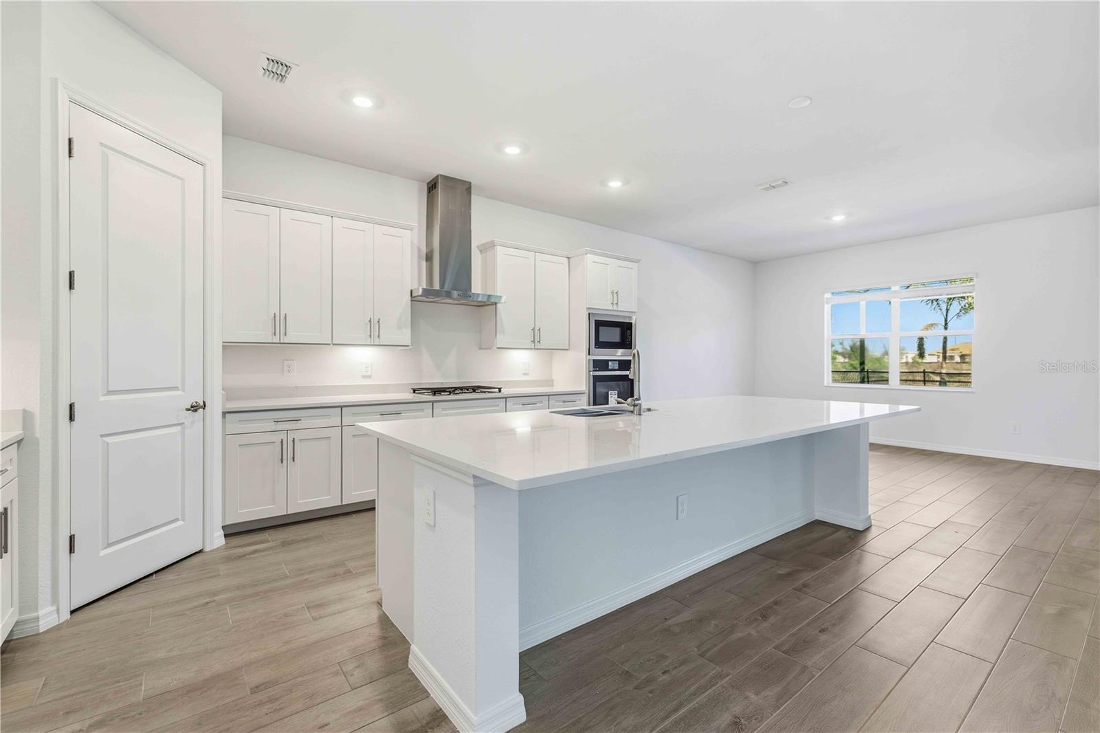 5420 LIGHTNING WHELK LN, BRADENTON, FL, 34211