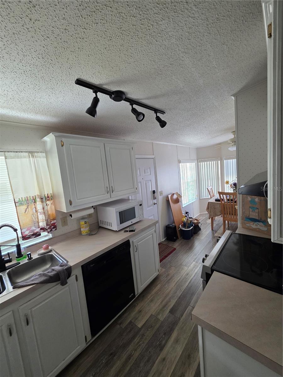 340 CANAL WAY, OLDSMAR, FL, 34677