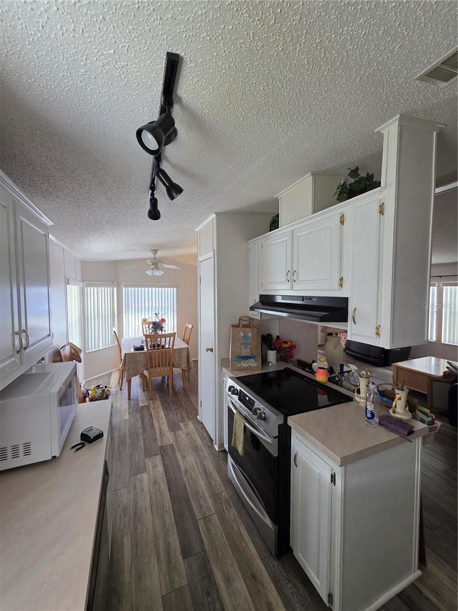 340 CANAL WAY, OLDSMAR, FL, 34677