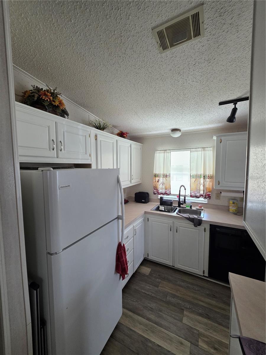 340 CANAL WAY, OLDSMAR, FL, 34677
