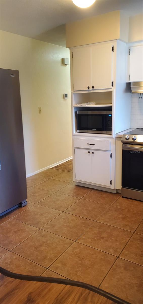13610 87TH PL, SEMINOLE, FL, 33776