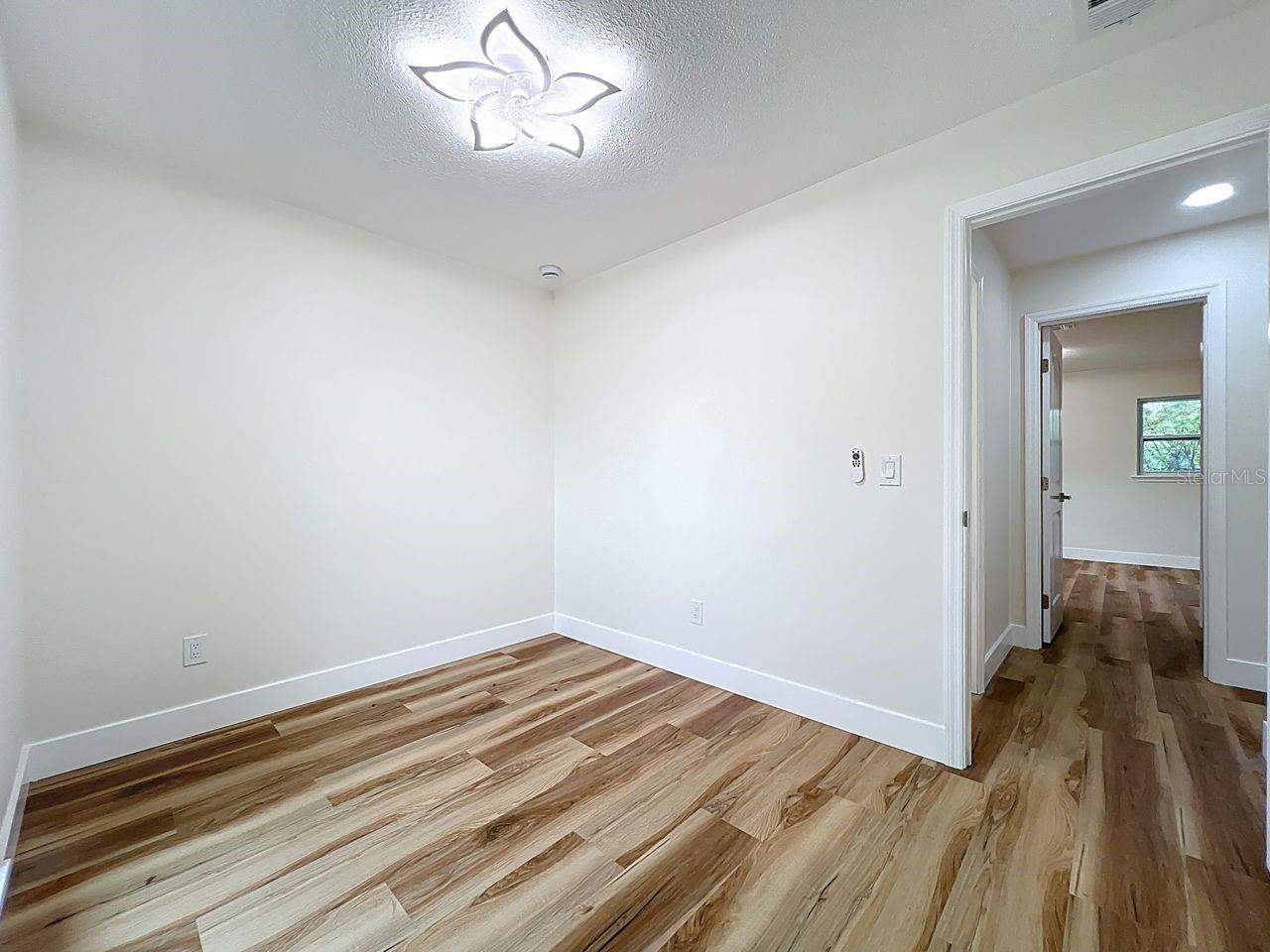 214 N ALDERWOOD ST, WINTER SPRINGS, FL, 32708