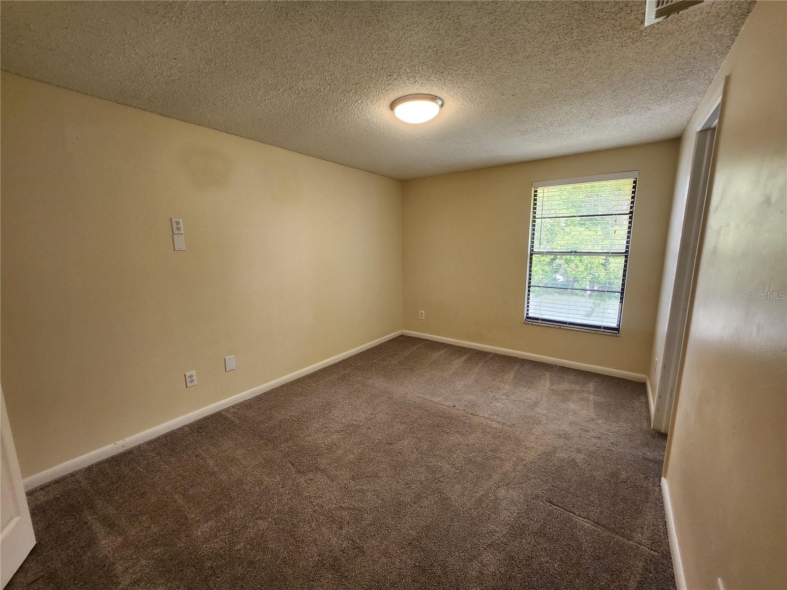 4913 ROCKLEDGE CIR, TAMPA, FL, 33624