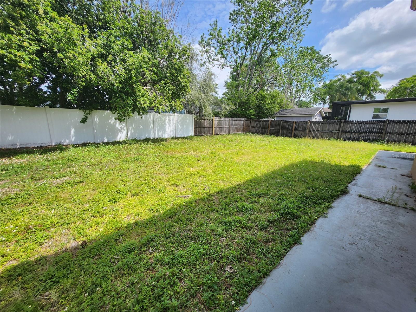 4913 ROCKLEDGE CIR, TAMPA, FL, 33624