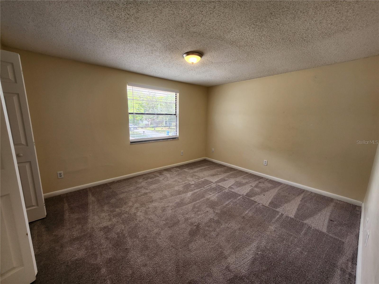 4913 ROCKLEDGE CIR, TAMPA, FL, 33624