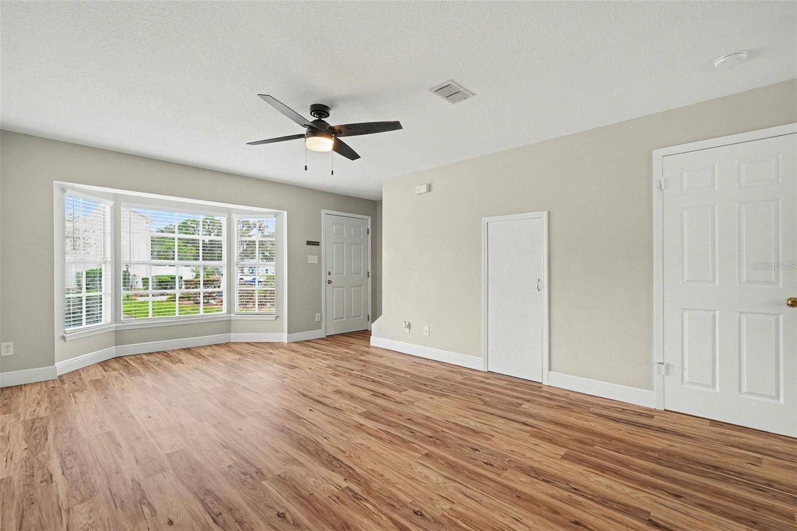 37306 EMBASSY PARK LN, DADE CITY, FL, 33525