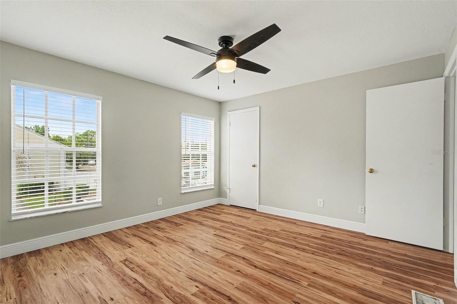 37306 EMBASSY PARK LN, DADE CITY, FL, 33525