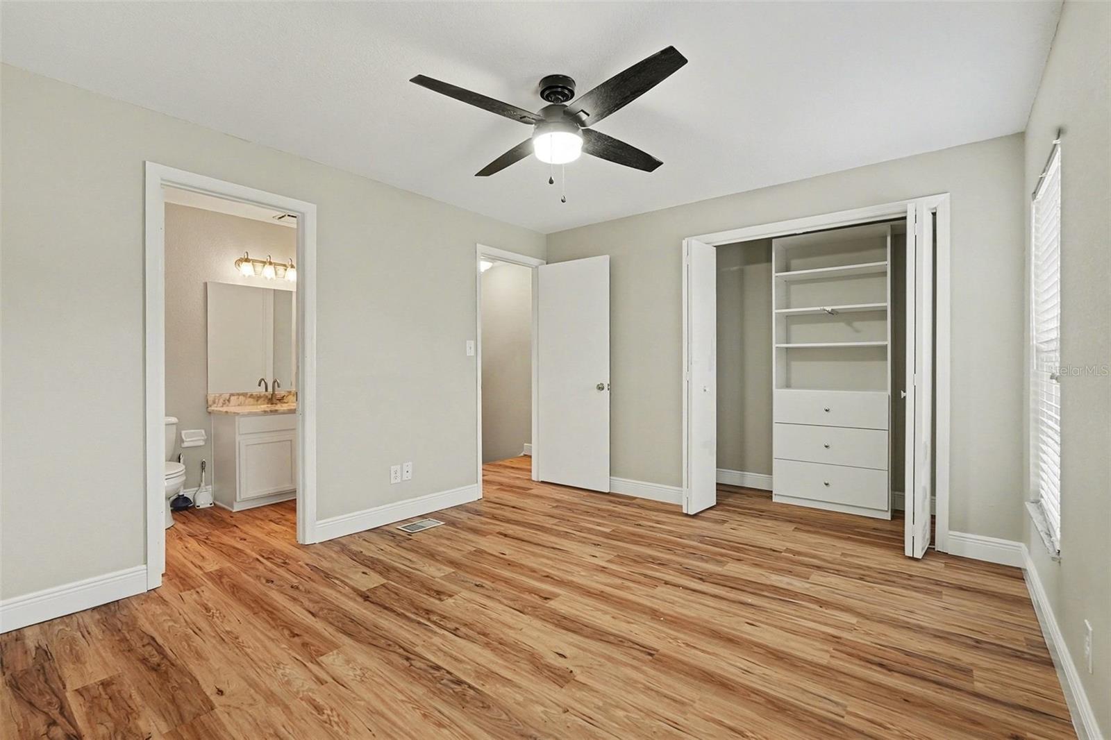 37306 EMBASSY PARK LN, DADE CITY, FL, 33525