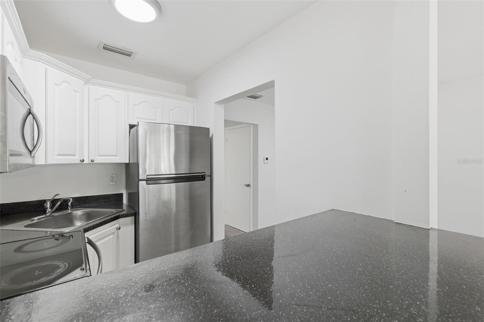 1257 DREW ST #14, CLEARWATER, FL, 33755