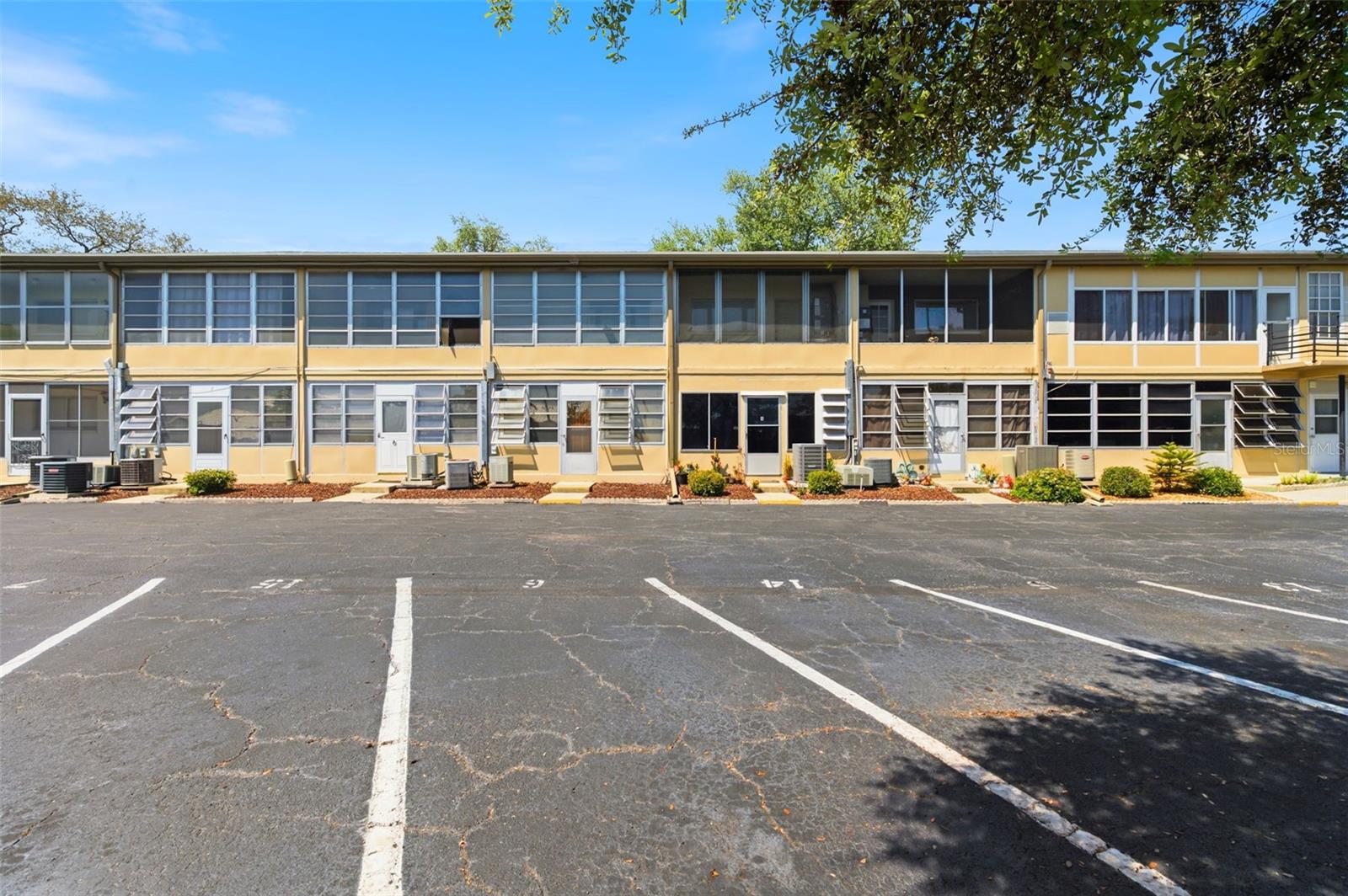 1257 DREW ST #14, CLEARWATER, FL, 33755