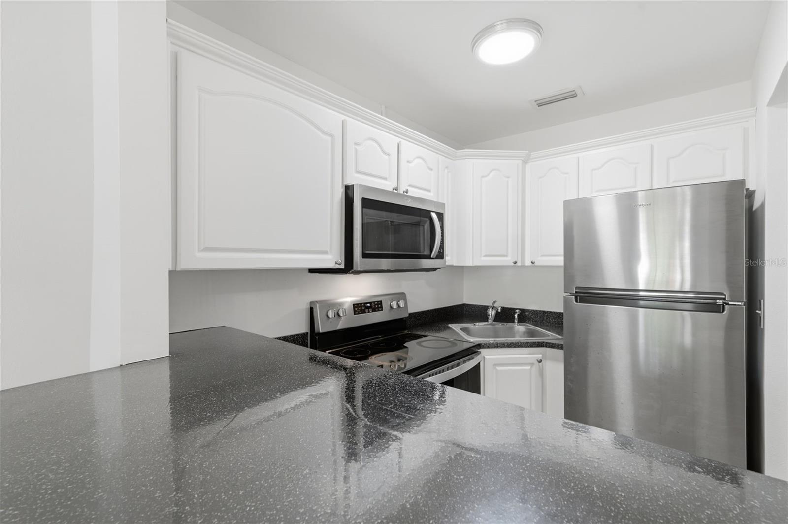 1257 DREW ST #14, CLEARWATER, FL, 33755