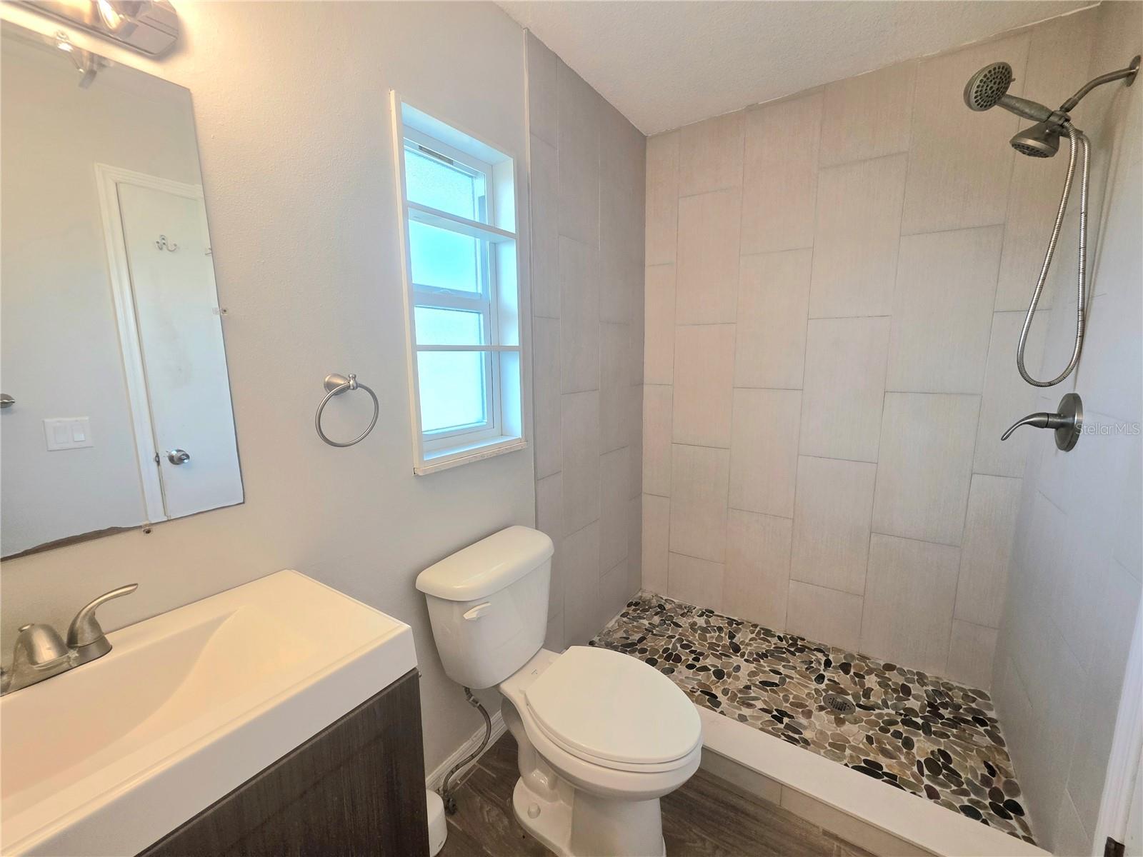 2932 E AHERN DR, ORLANDO, FL, 32817
