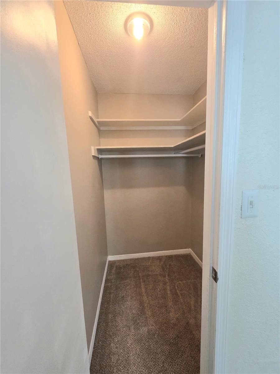 2932 E AHERN DR, ORLANDO, FL, 32817