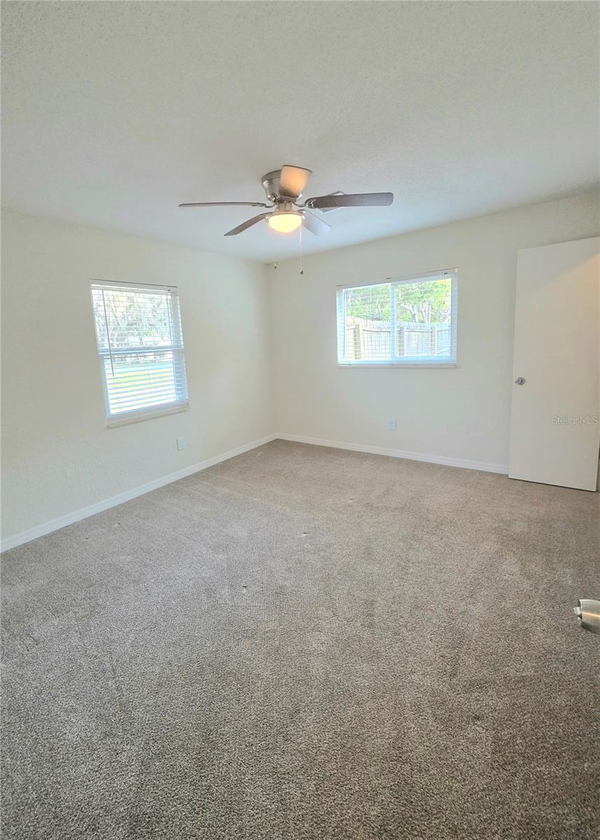 2932 E AHERN DR, ORLANDO, FL, 32817