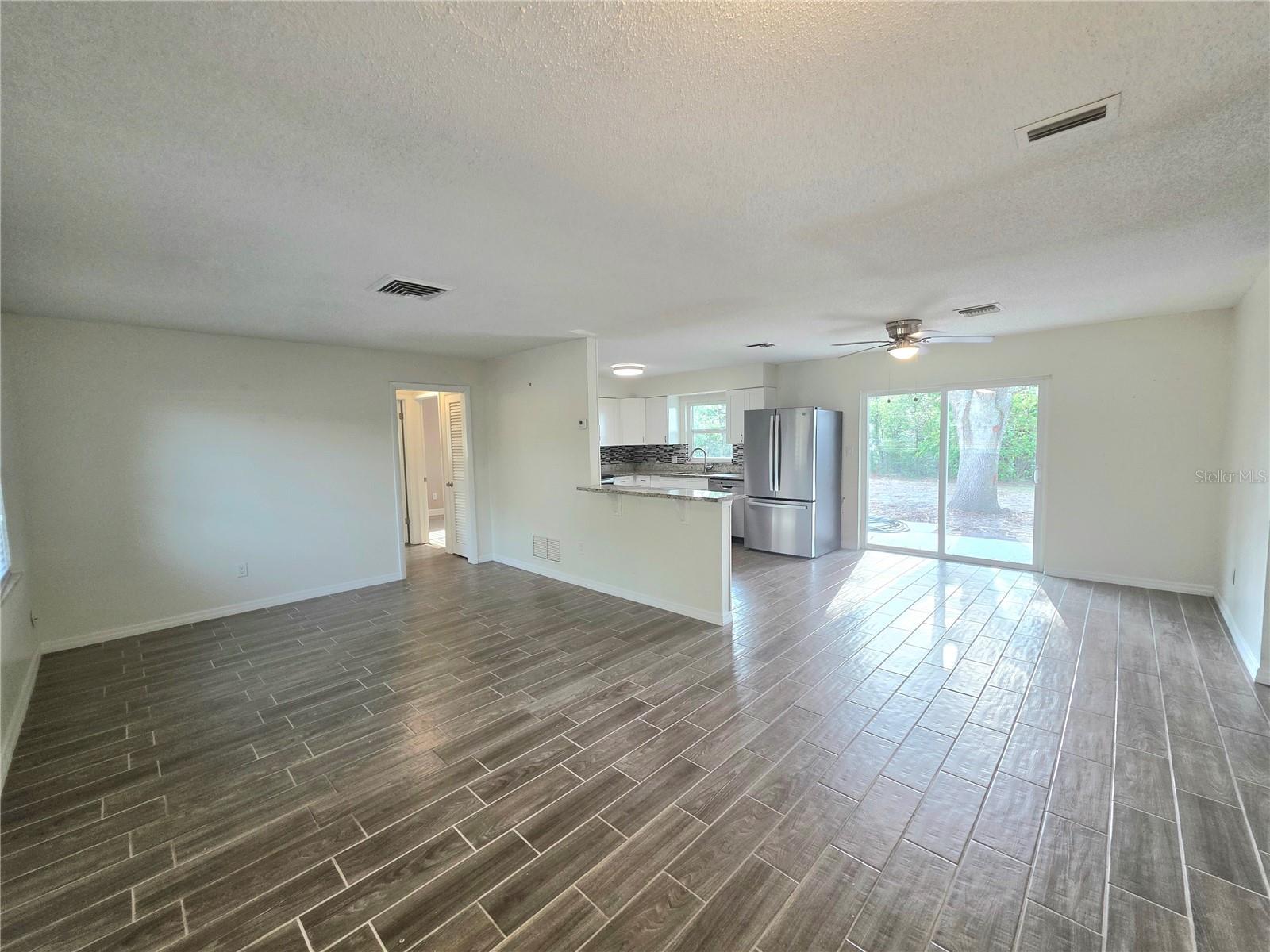 2932 E AHERN DR, ORLANDO, FL, 32817