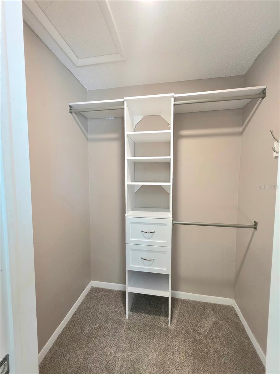 2932 E AHERN DR, ORLANDO, FL, 32817