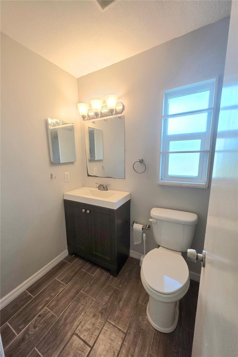 2932 E AHERN DR, ORLANDO, FL, 32817