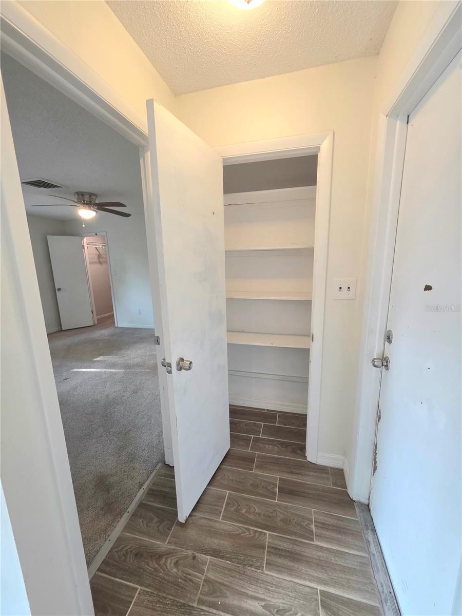 2932 E AHERN DR, ORLANDO, FL, 32817