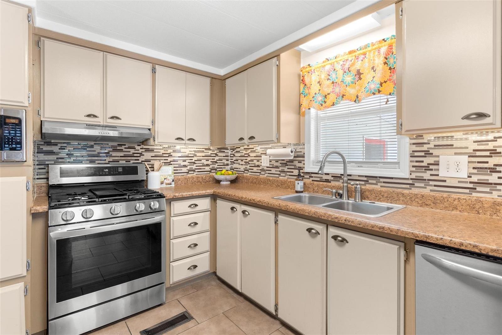 2621 CARPENTER PL, LEESBURG, FL, 34748