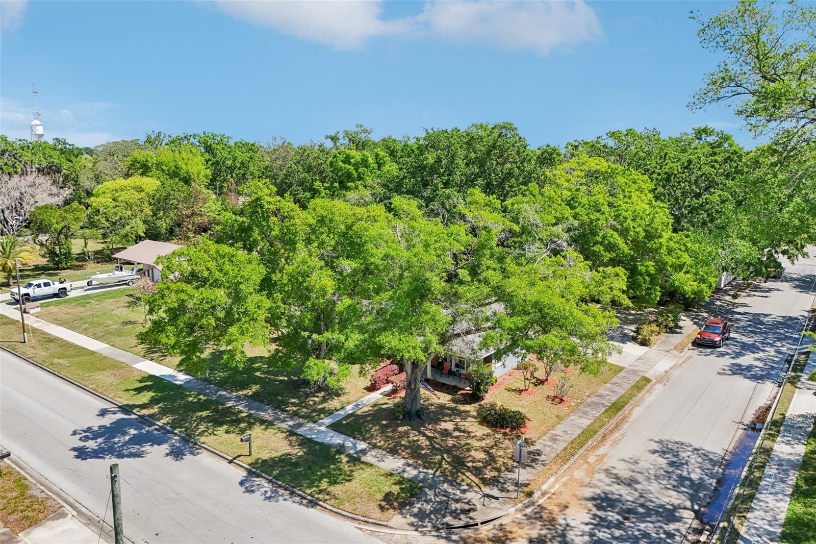 327 S LAKEVIEW AVE, WINTER GARDEN, FL, 34787