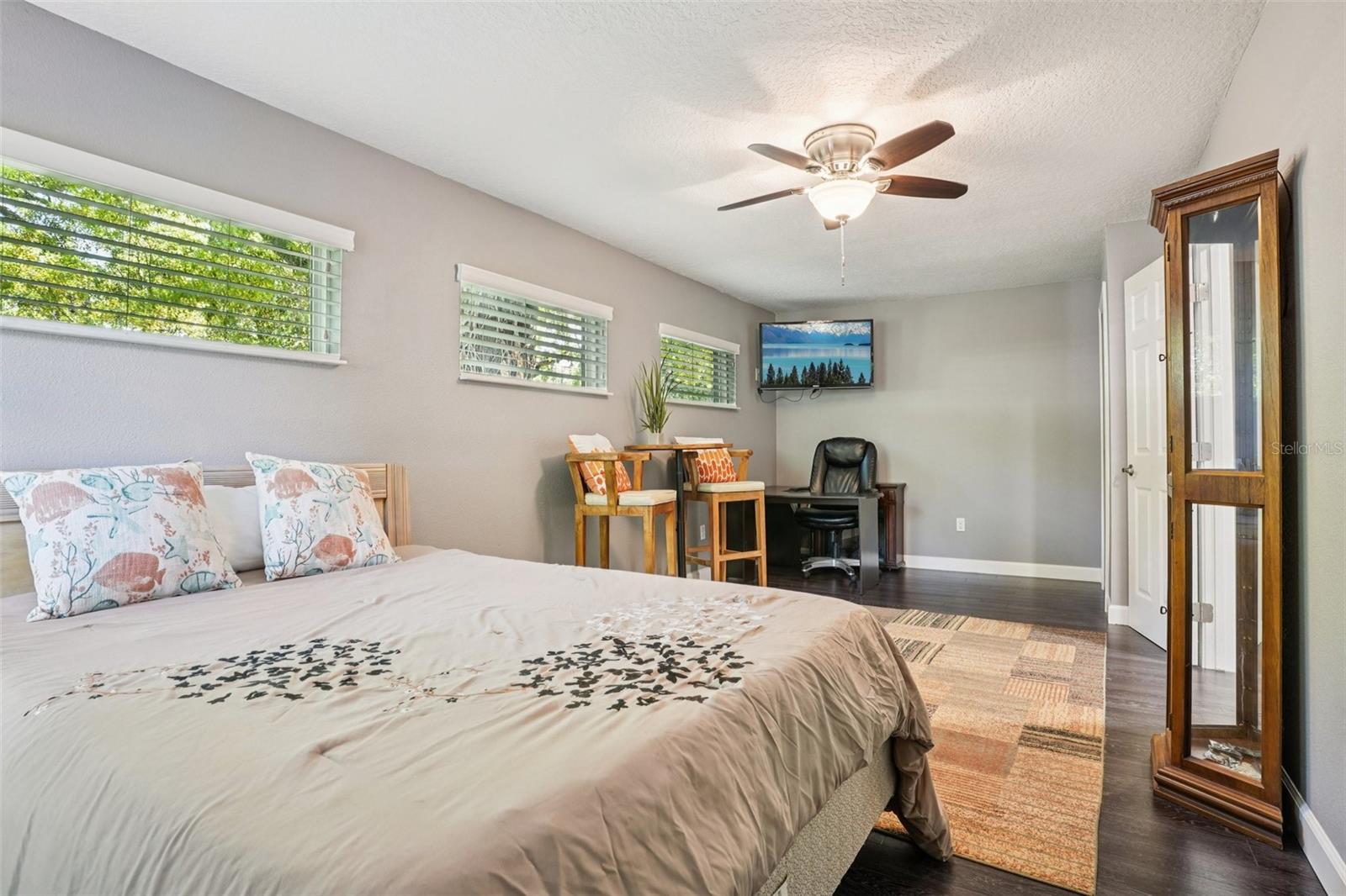 327 S LAKEVIEW AVE, WINTER GARDEN, FL, 34787