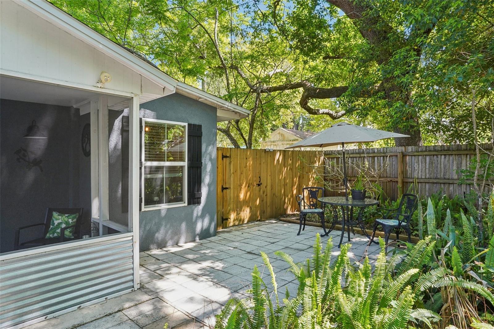 327 S LAKEVIEW AVE, WINTER GARDEN, FL, 34787