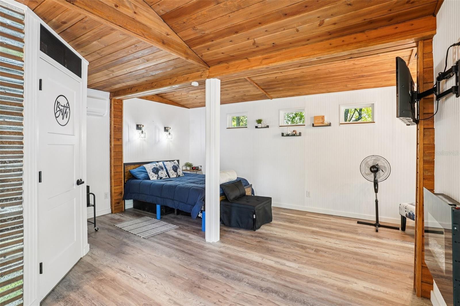 327 S LAKEVIEW AVE, WINTER GARDEN, FL, 34787