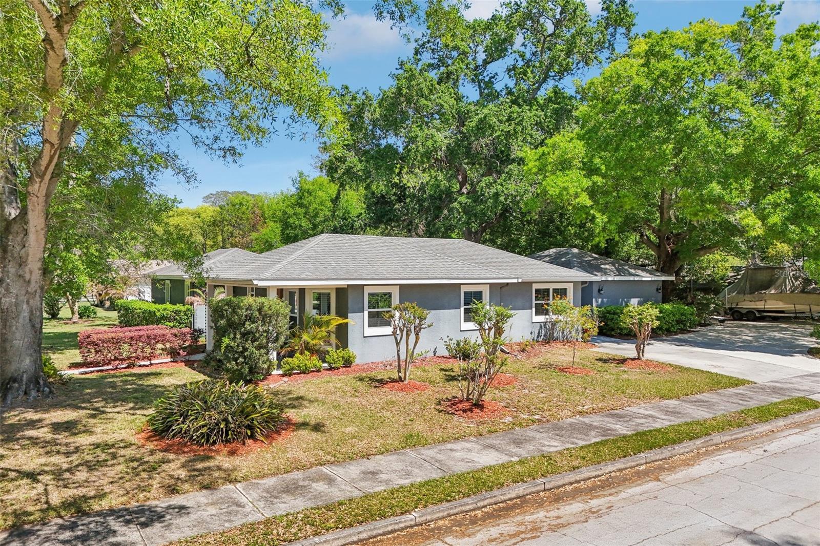 327 S LAKEVIEW AVE, WINTER GARDEN, FL, 34787