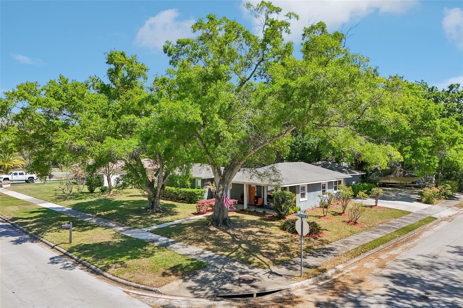 327 S LAKEVIEW AVE, WINTER GARDEN, FL, 34787