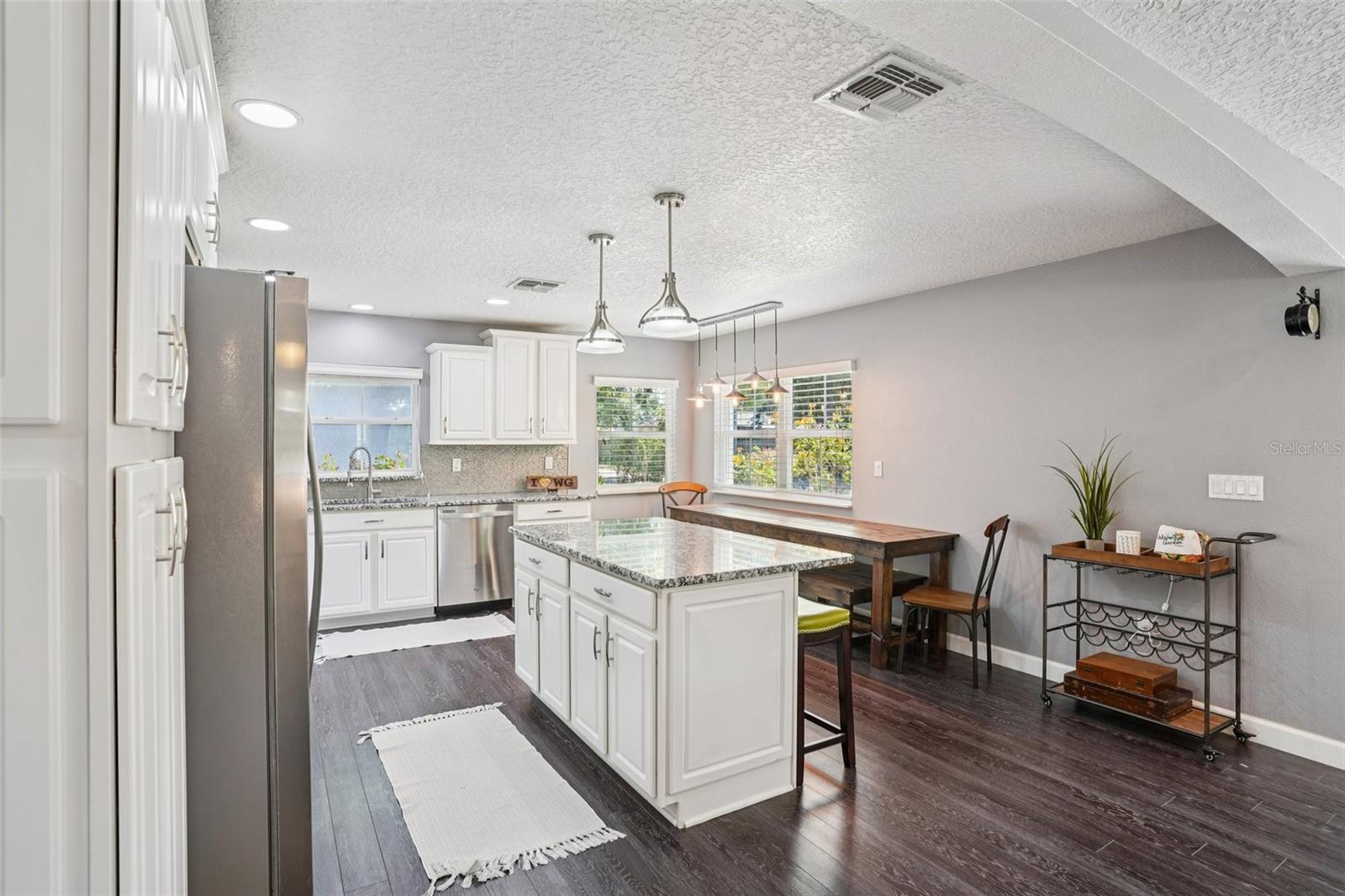 327 S LAKEVIEW AVE, WINTER GARDEN, FL, 34787