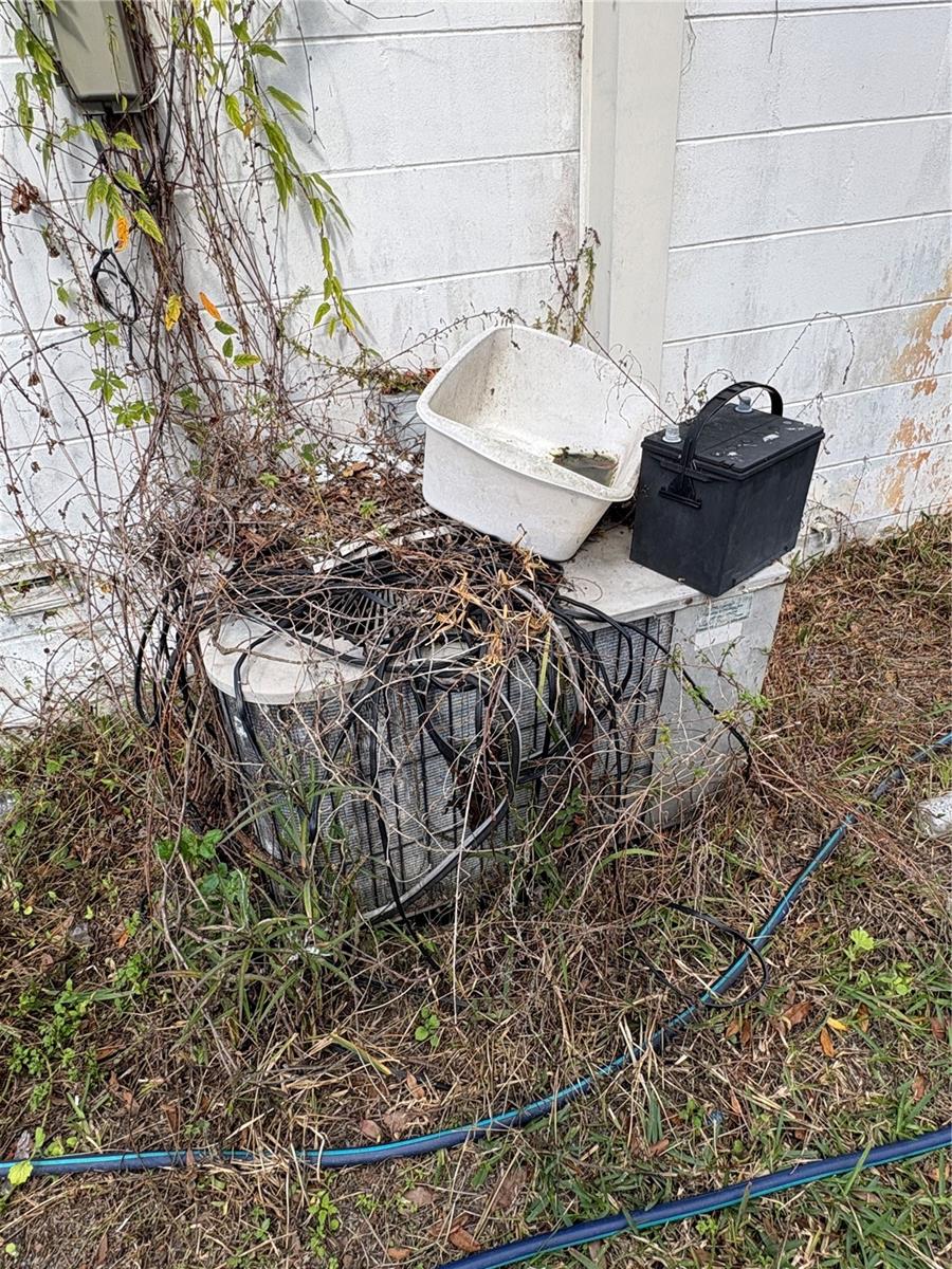 414 S WIGGINS RD, PLANT CITY, FL, 33566