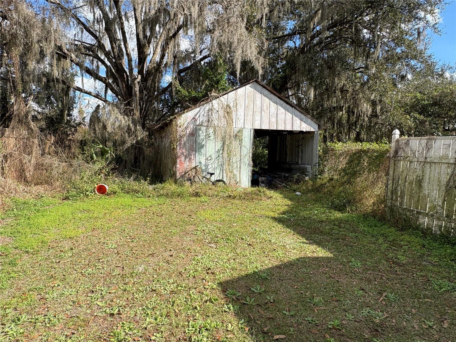 414 S WIGGINS RD, PLANT CITY, FL, 33566