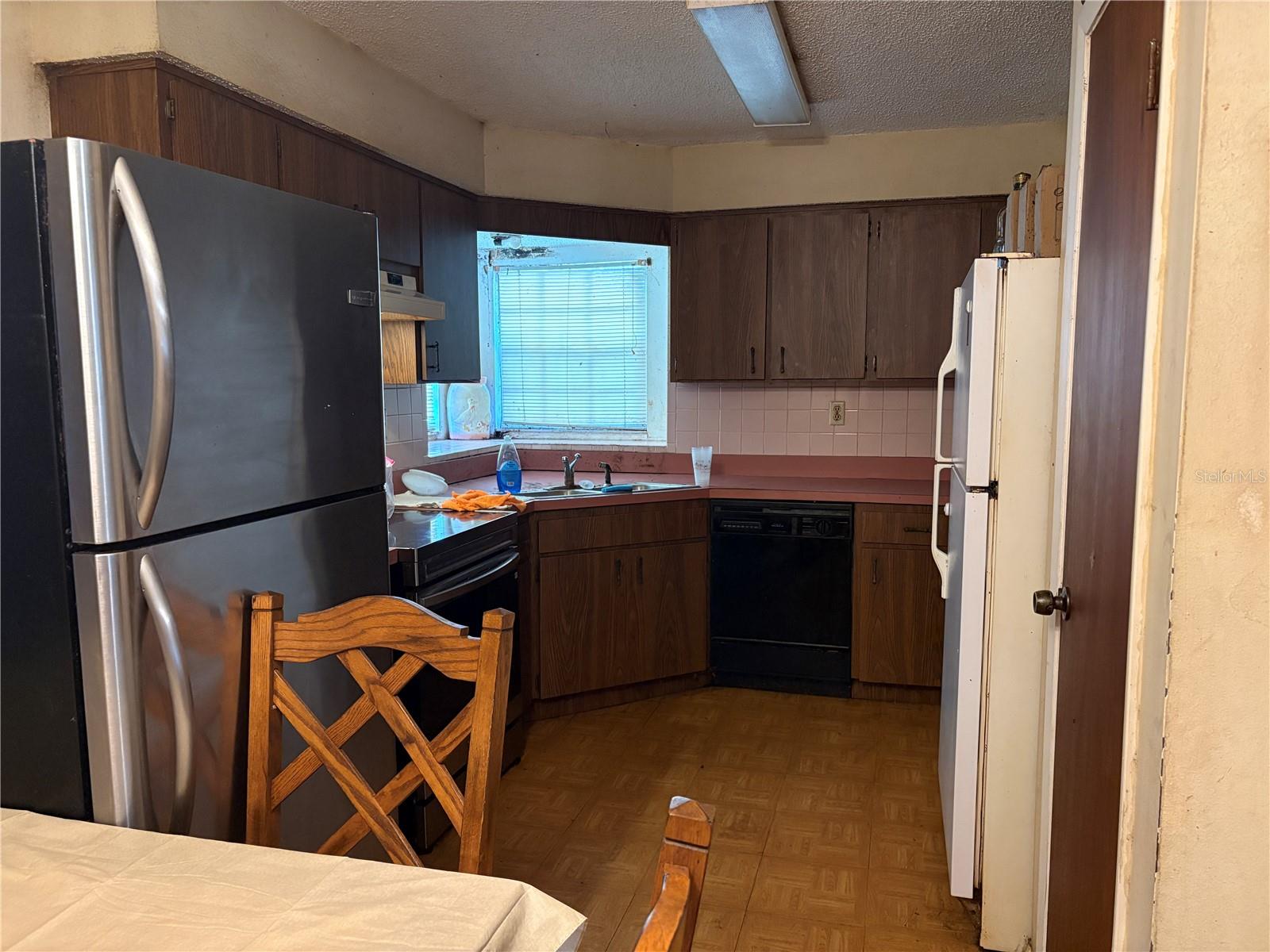 414 S WIGGINS RD, PLANT CITY, FL, 33566