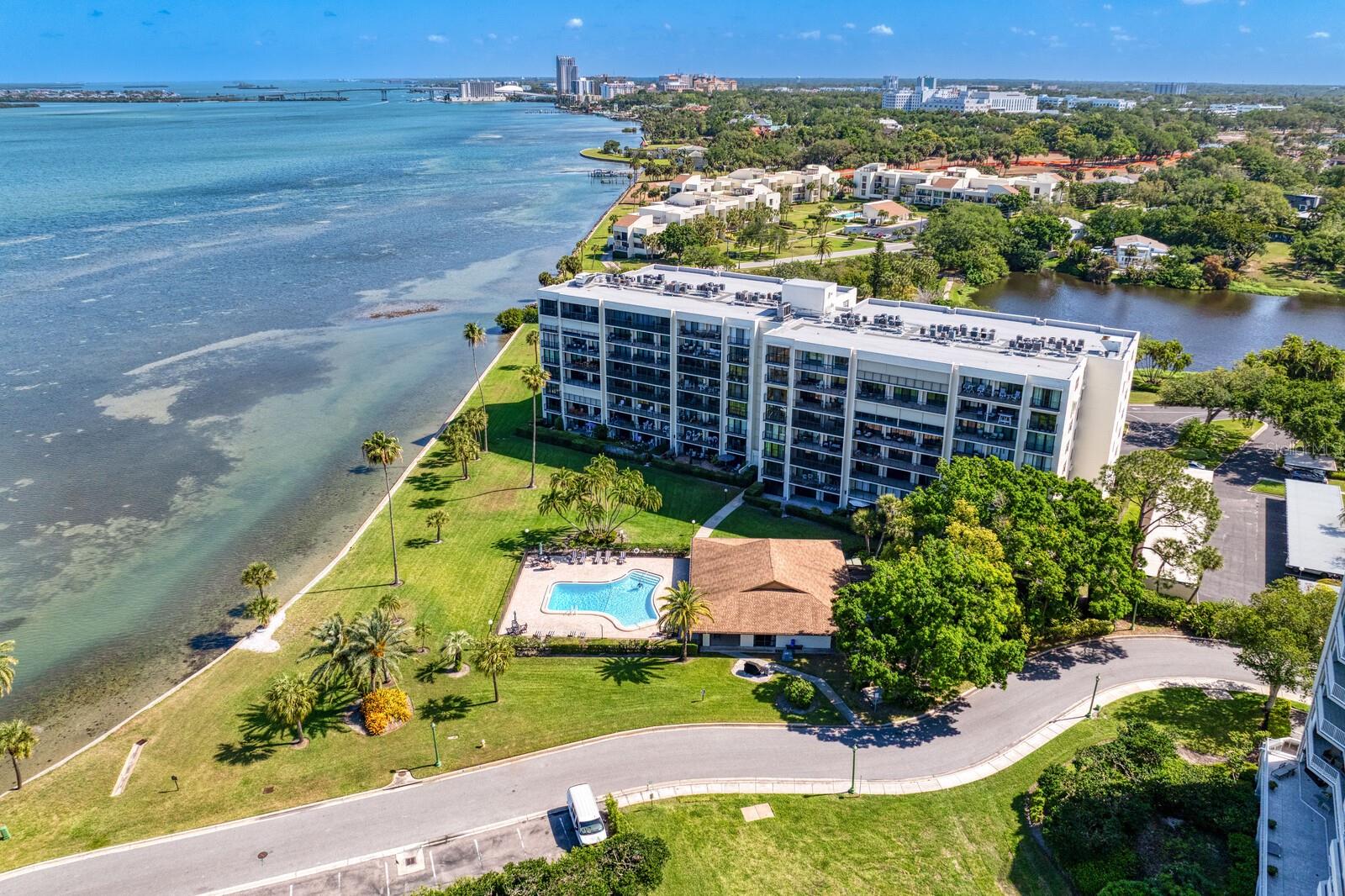 100 OAKMONT LN #105, BELLEAIR, FL, 33756