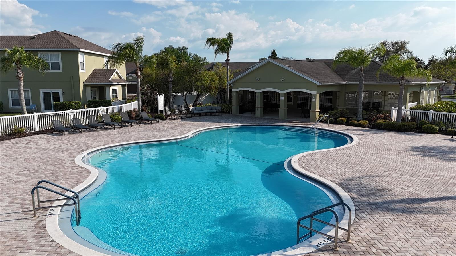 8526 SANDPIPER RIDGE AVE, TAMPA, FL, 33647