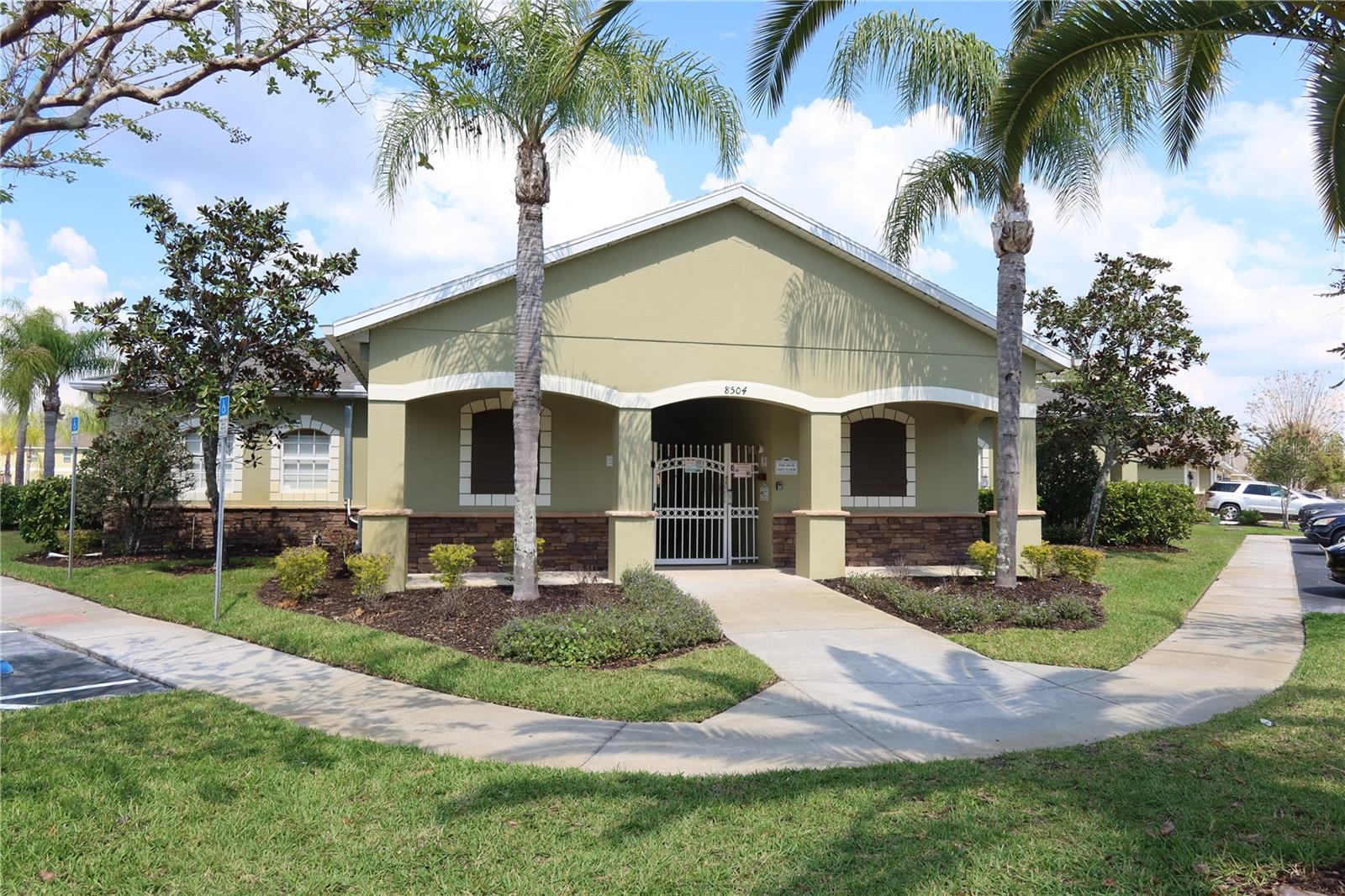 8526 SANDPIPER RIDGE AVE, TAMPA, FL, 33647