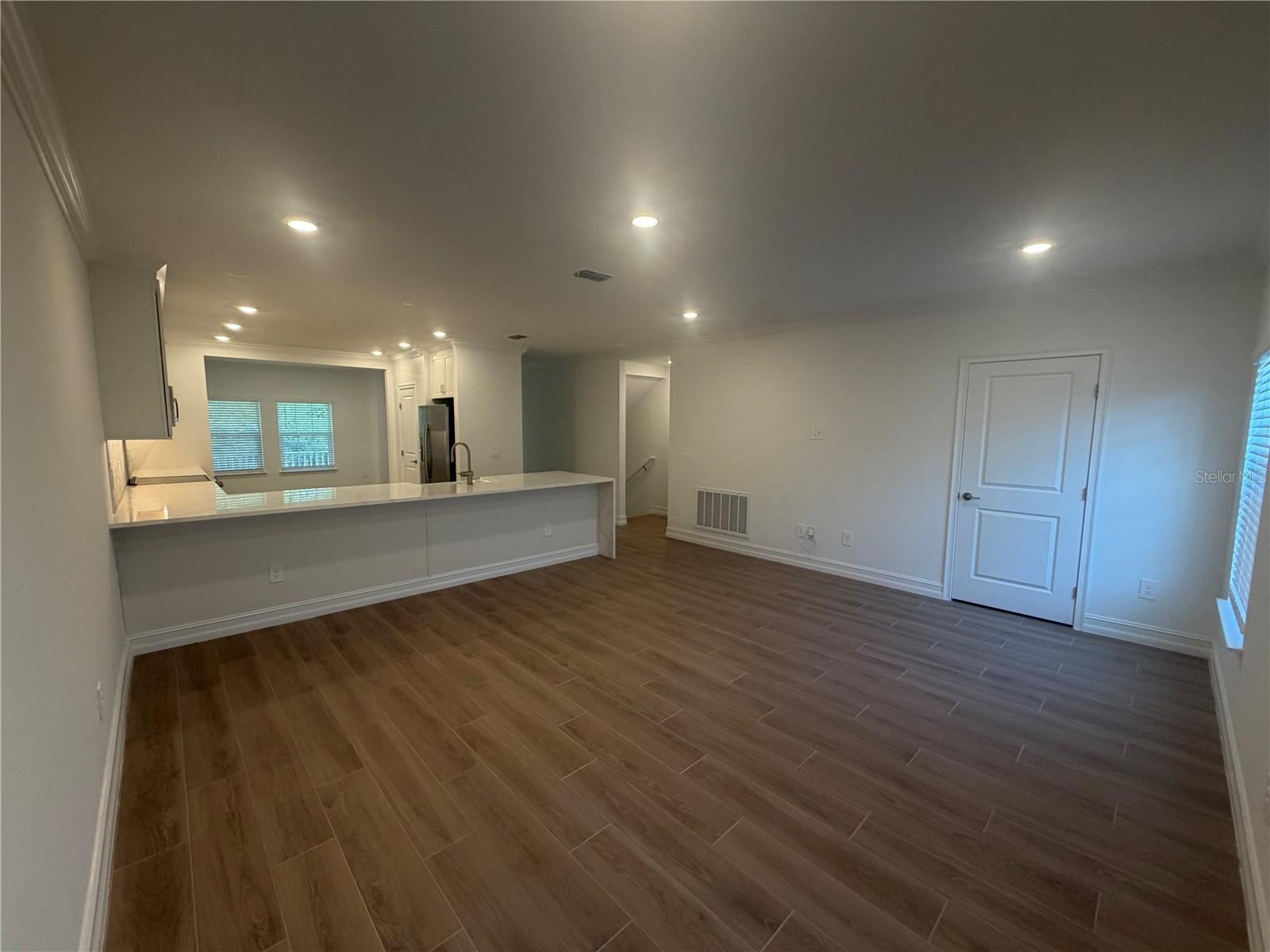 1427 W CHESTNUT ST, TAMPA, FL, 33607
