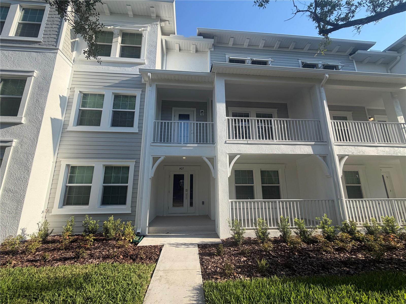 1427 W CHESTNUT ST, TAMPA, FL, 33607