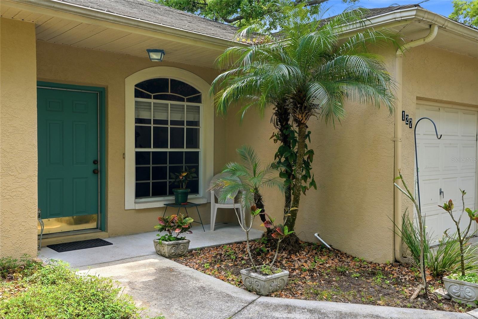 8127 N PACKWOOD AVE, TAMPA, FL, 33604