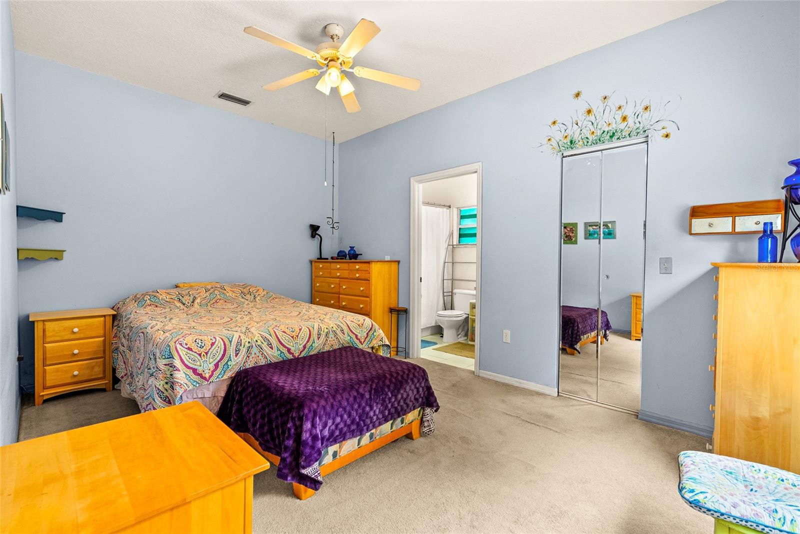 8127 N PACKWOOD AVE, TAMPA, FL, 33604