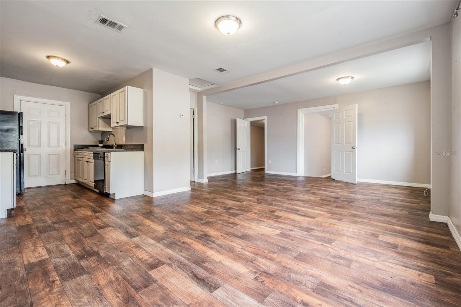 5475 70TH LN N, ST PETERSBURG, FL, 33709