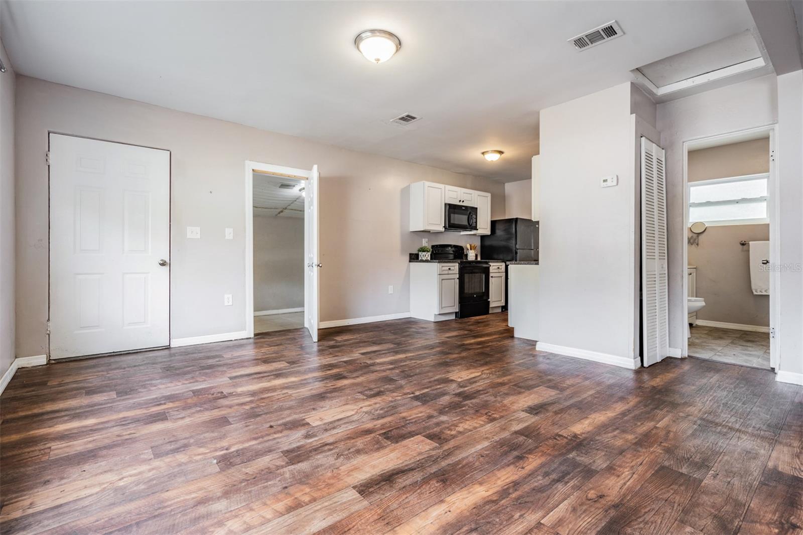 5475 70TH LN N, ST PETERSBURG, FL, 33709