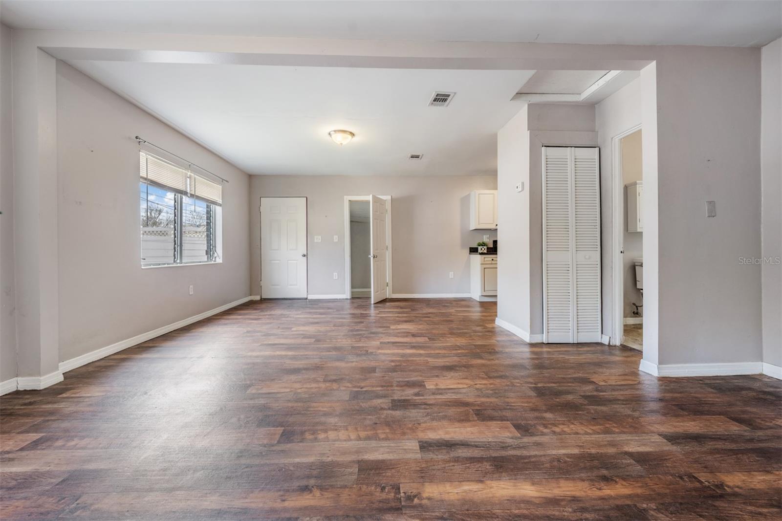 5475 70TH LN N, ST PETERSBURG, FL, 33709