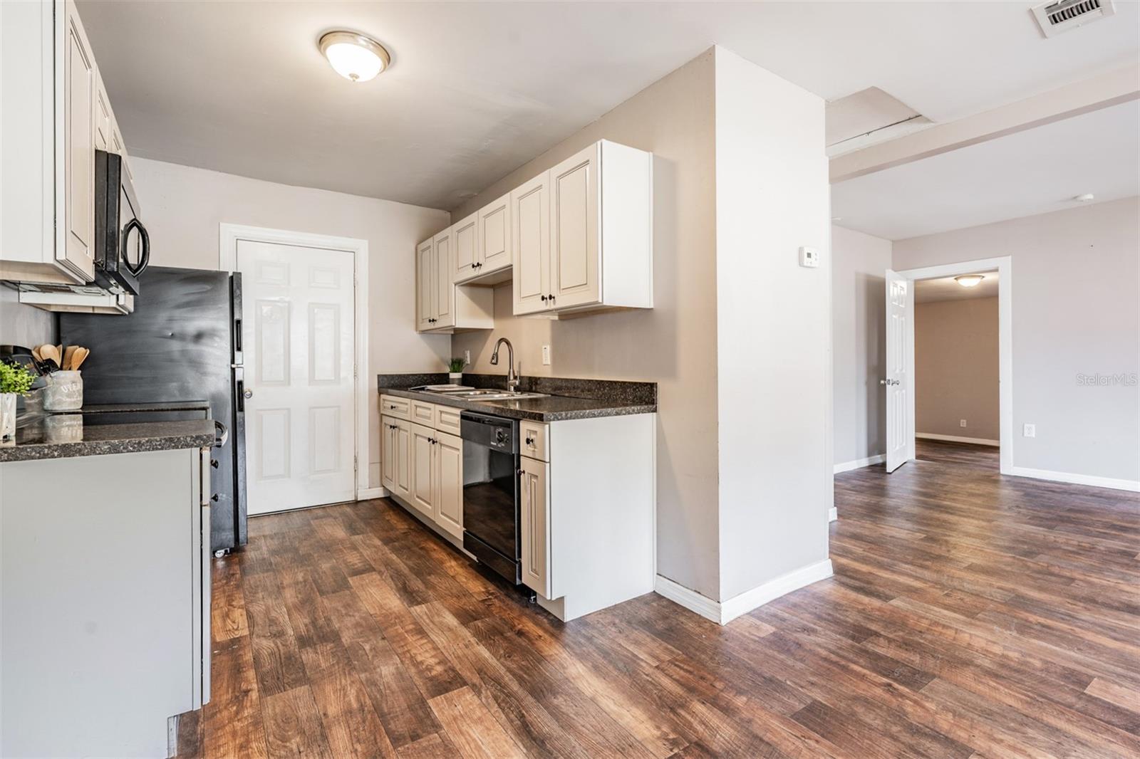 5475 70TH LN N, ST PETERSBURG, FL, 33709