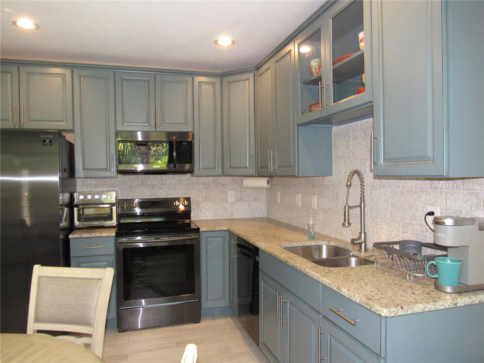 2074 & 2076 COMO ST, PORT CHARLOTTE, FL, 33948