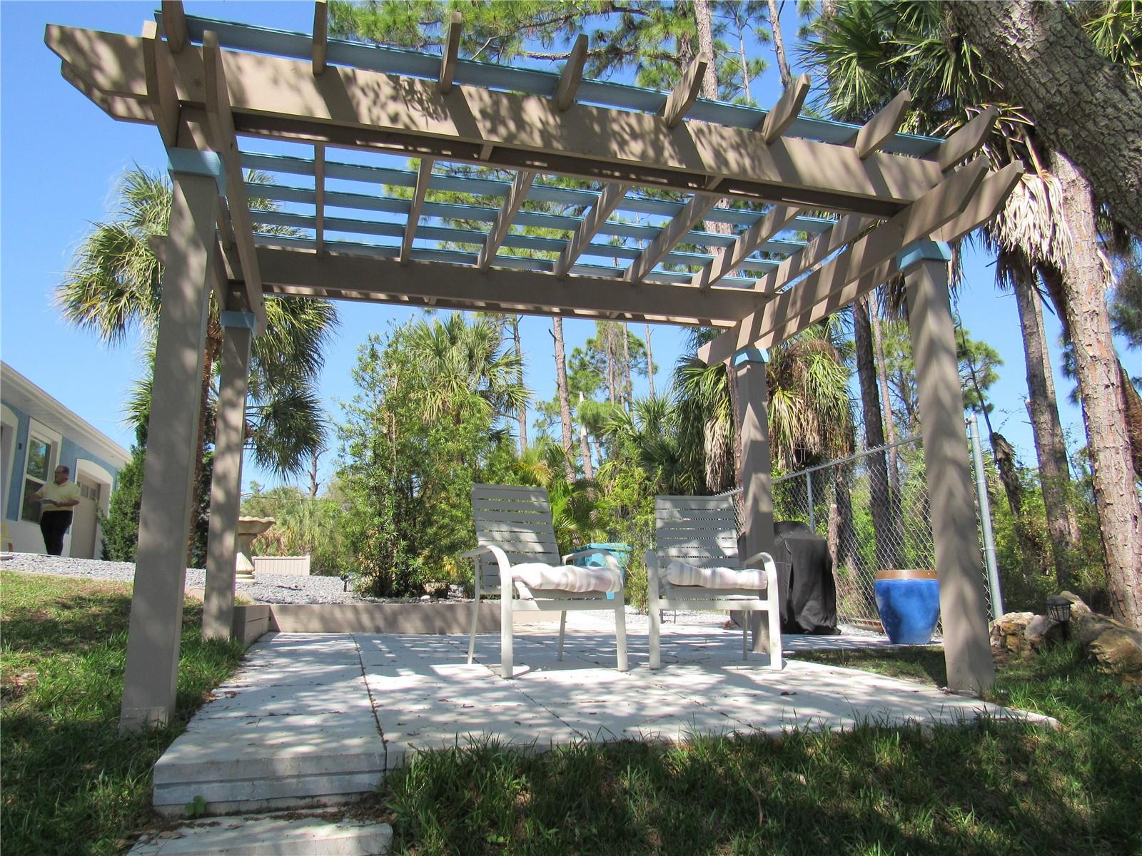 2074 & 2076 COMO ST, PORT CHARLOTTE, FL, 33948