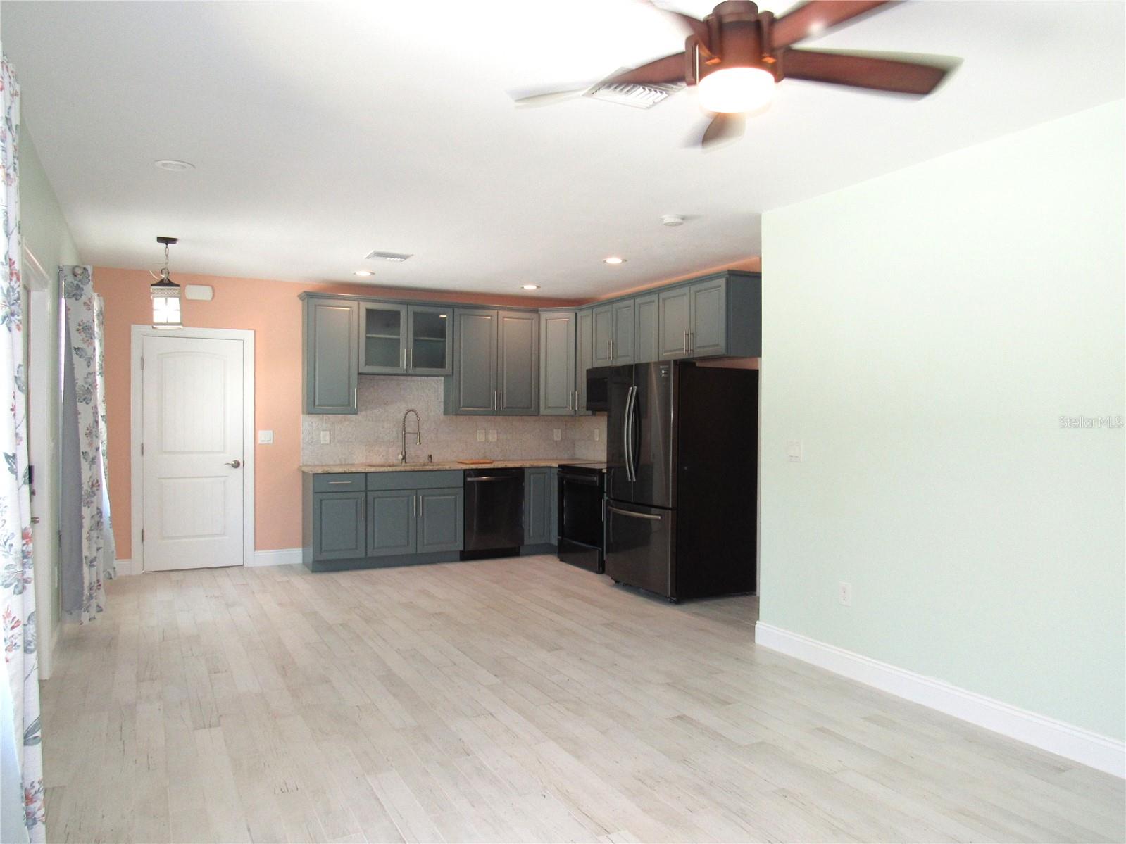 2074 & 2076 COMO ST, PORT CHARLOTTE, FL, 33948